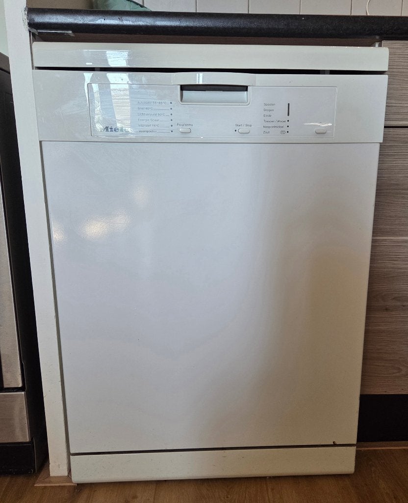 Miele vaatwasser (G 1142 SC), Witgoed en Apparatuur, Vaatwasmachines, Ophalen, Gebruikt, Minder dan 85 cm, Energieklasse A of zuiniger