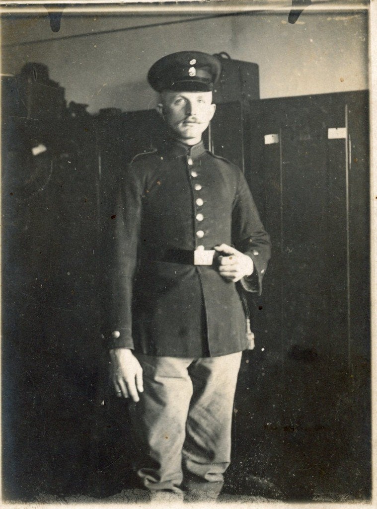 B21' 9 x 12 cm foto militair., Verzamelen, Foto's en Prenten, Verzenden, Voor 1940, Zo goed als nieuw, Overige onderwerpen