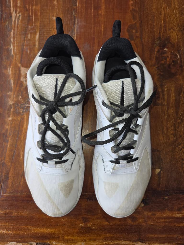 Mooie volleybalschoenen Nike ZOOM HYPERACE3 - maat 10.5 (US), Sport en Fitness, Volleybal, Ophalen of Verzenden, Zo goed als nieuw