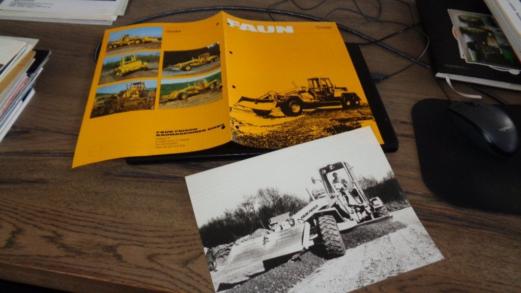 Folder Set  FAUN  GRADER  ,  10-1981, Verzenden, Zo goed als nieuw, Overige merken