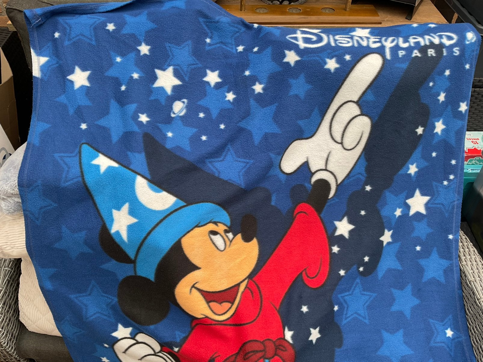 Zgan, niet kapot, Disneyland Parijs Mickey Mouse plaid, Verzamelen, Ophalen, Mickey Mouse, Zo goed als nieuw, Kleding of Textiel