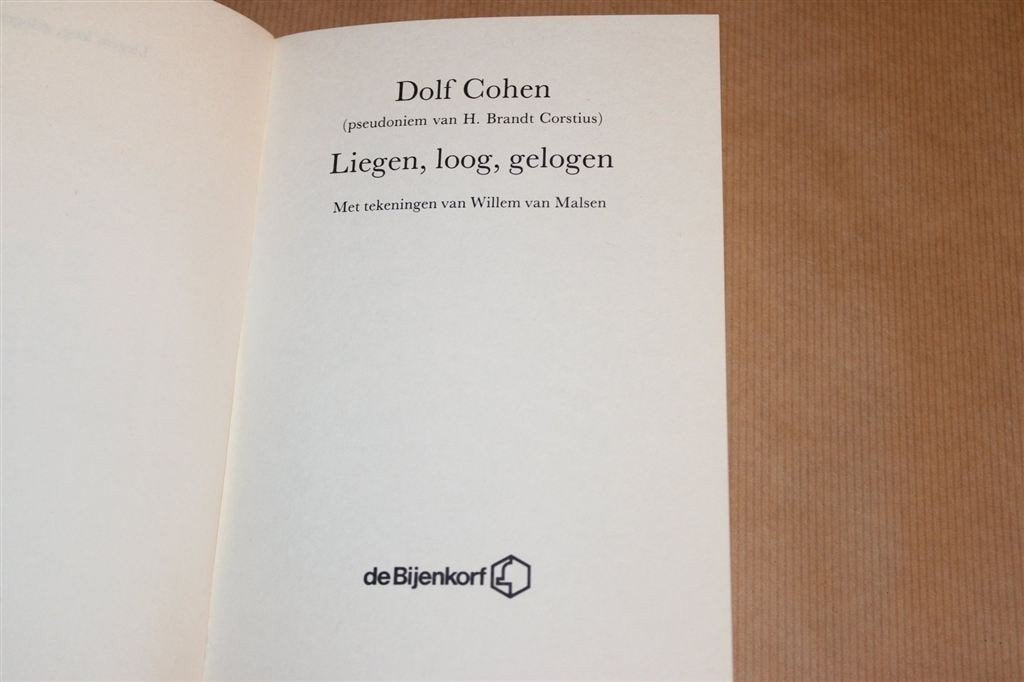 Liegen, Loog, Gelogen — Cohen — Geschenkboek Bijenkorf, Ophalen of Verzenden, Gelezen