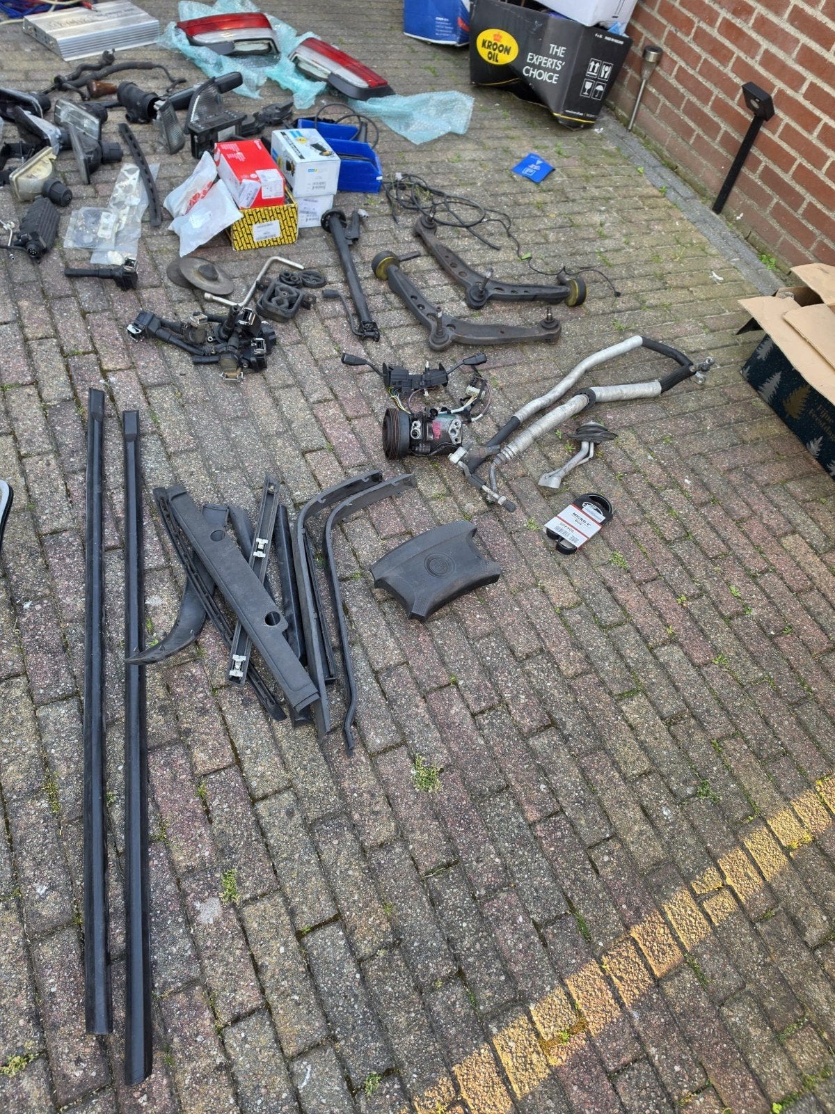 Te koop, BMW E36 (coupe) onderdelen!, Ophalen