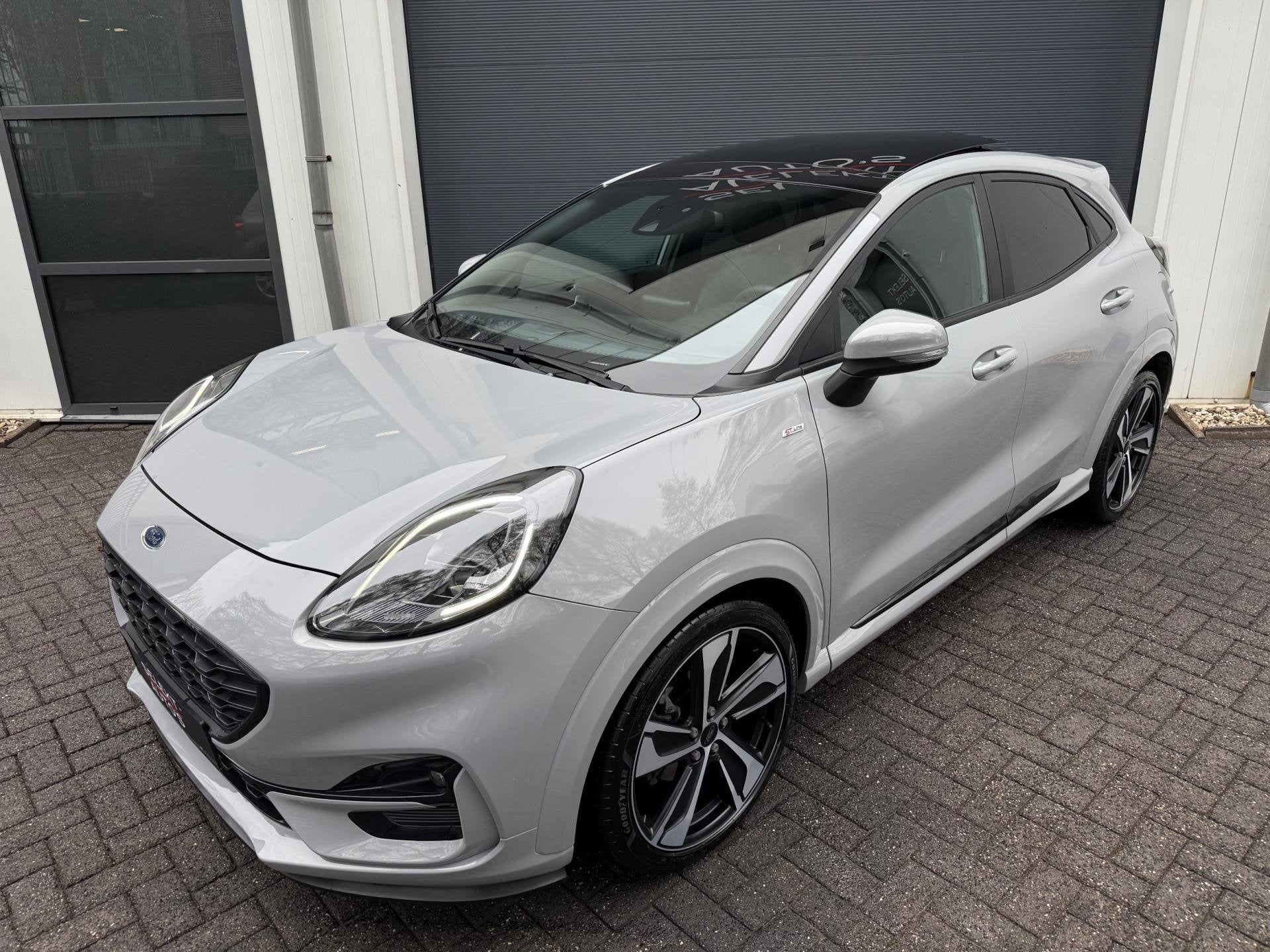 Ford Puma 1.0 EcoBoost Hybrid ST-Line X 155 Pk Pano/Navi/LED, Auto's, Voorwielaandrijving, Zwart, Leder en Stof, 23 km/l