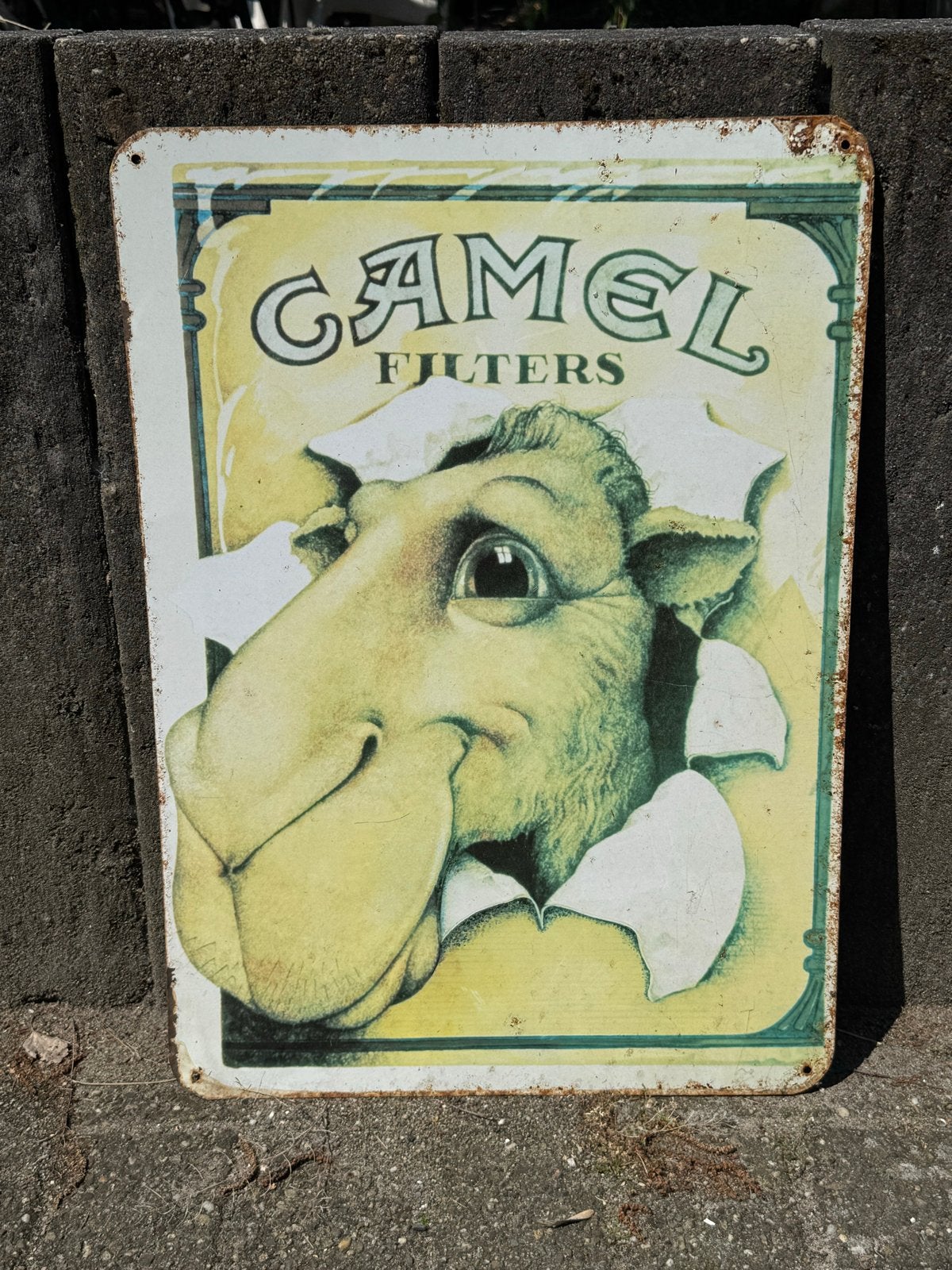 Vintage Camel Filters Reclamebord, Verzamelen, Ophalen, Gebruikt, Reclamebord
