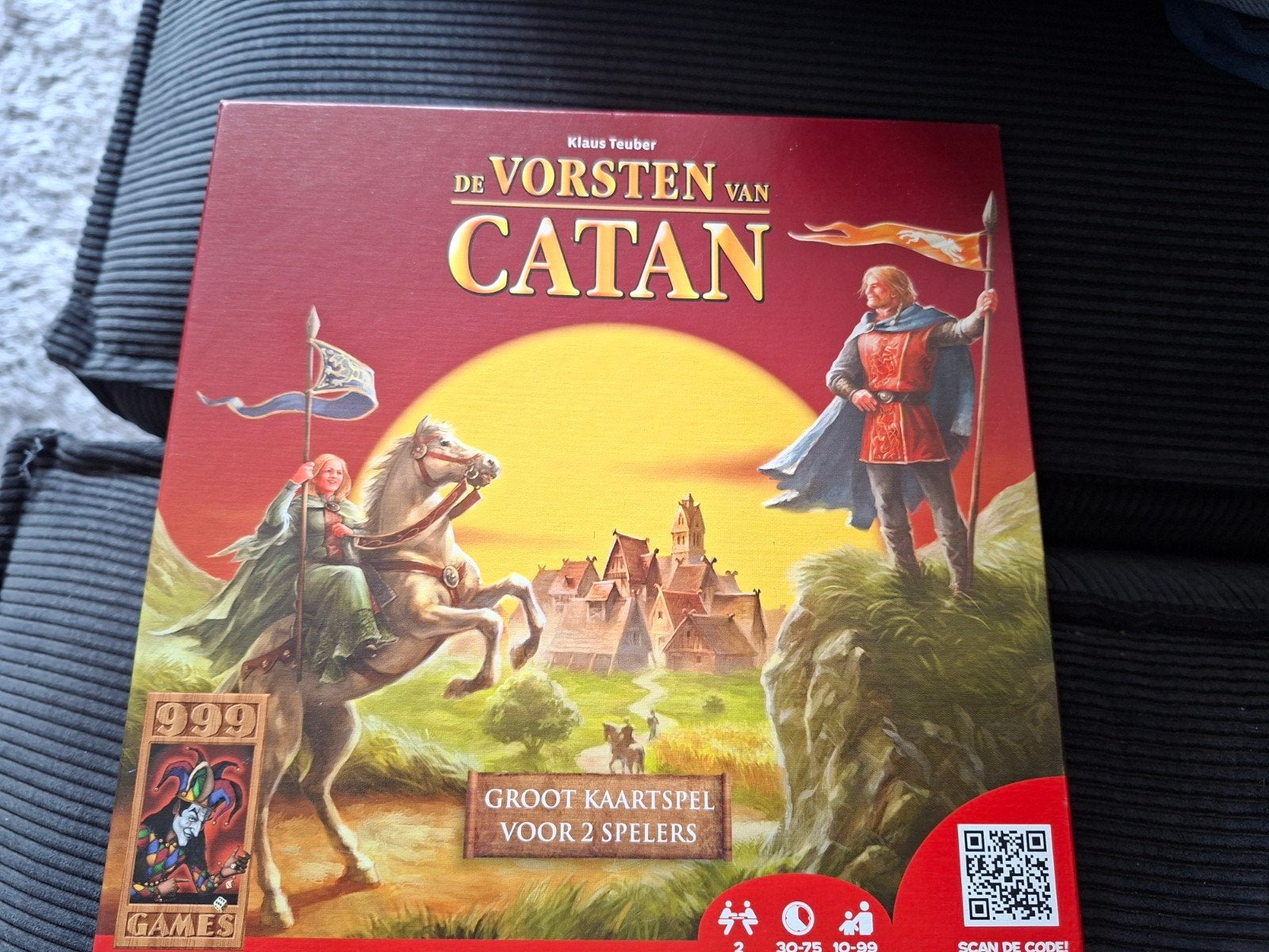 De Vorsten van Catan: Basisspel Plus 3 Thema's, Een of twee spelers, Ophalen of Verzenden, Zo goed als nieuw, 999 Games