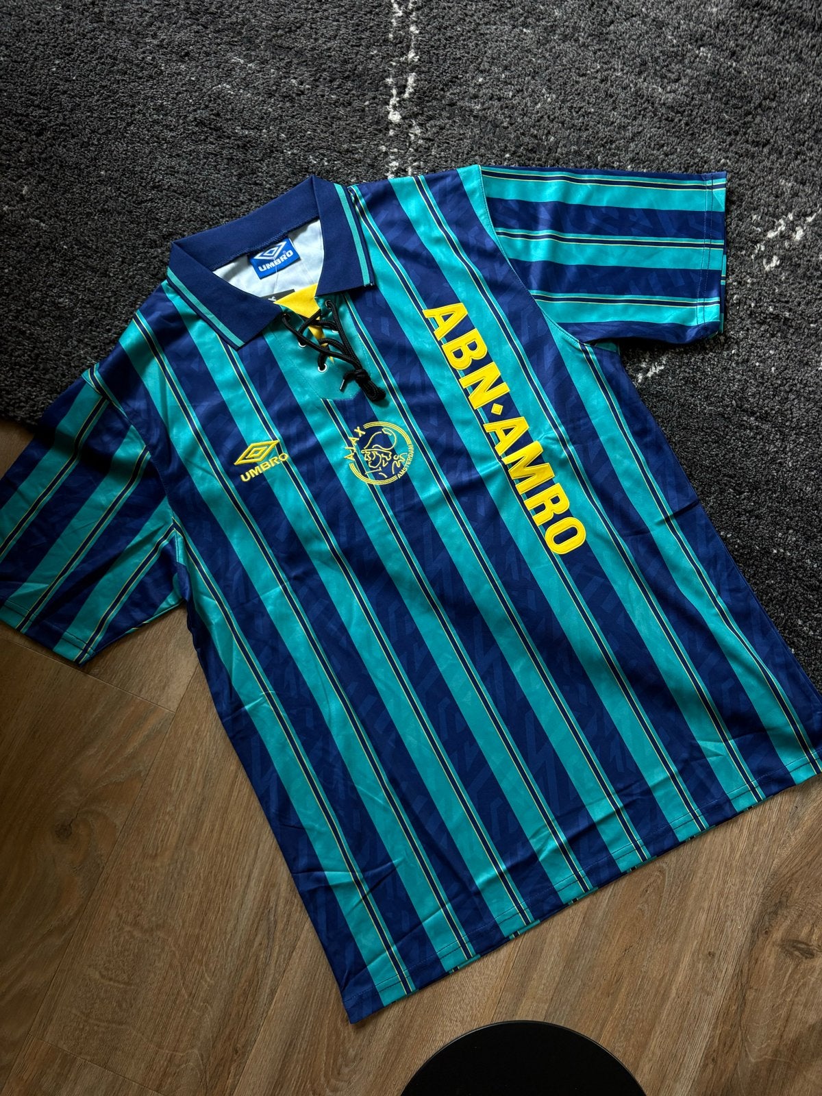 Vintage Ajax ABN AMRO voetbalshirt - Umbro, Kleding | Heren, Maat 52/54 (L), Blauw, Overige typen, Ophalen of Verzenden