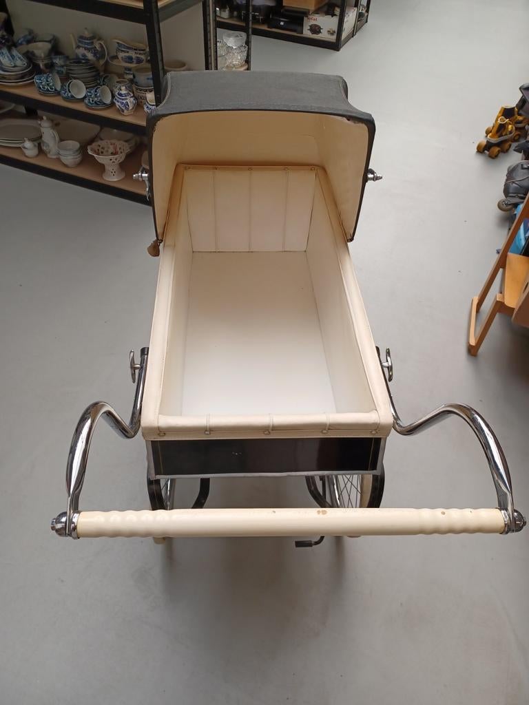 Kinderwagen v vroeger, Ophalen, Gebruikt, Overige merken