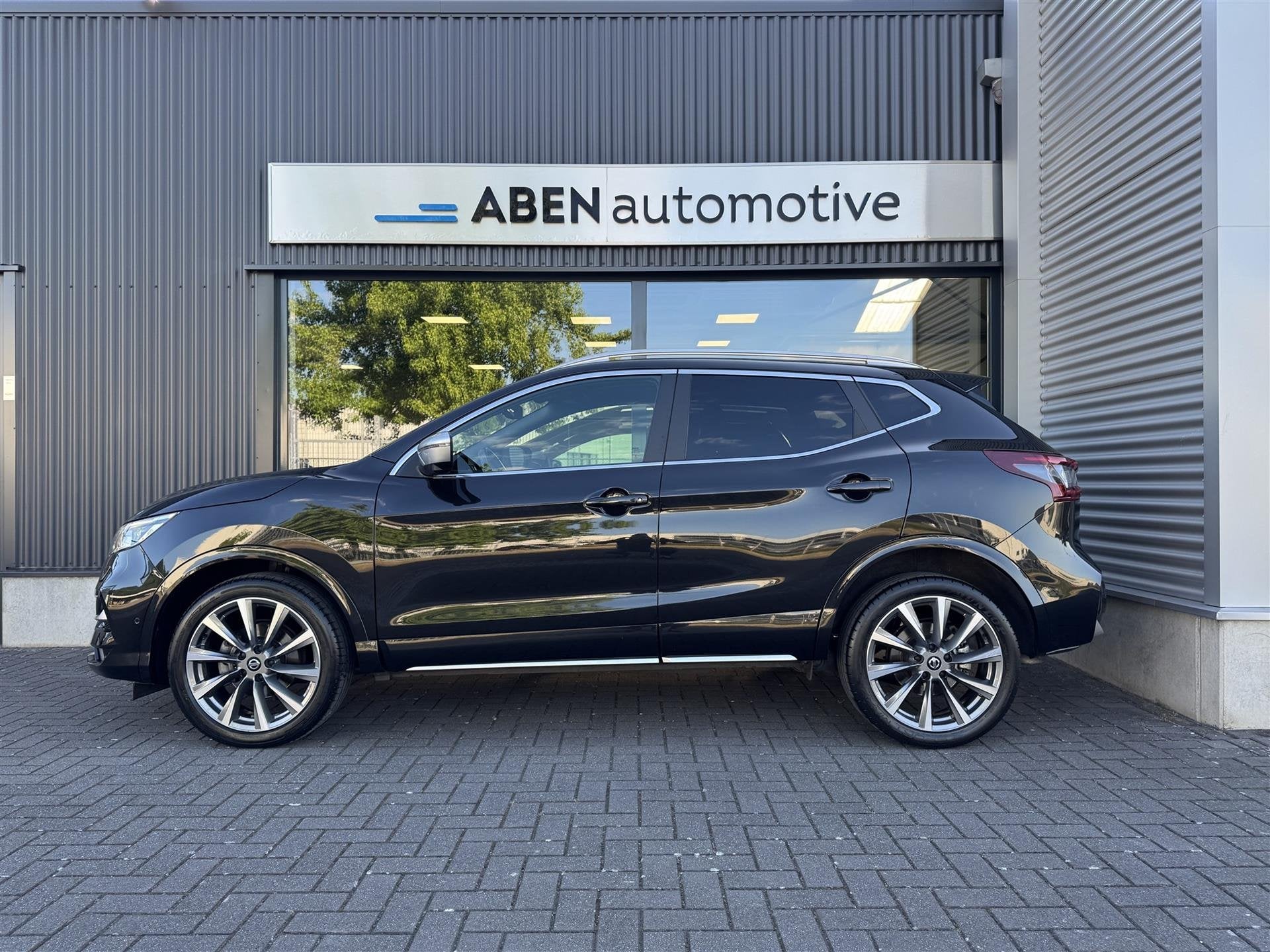 Nissan QASHQAI 1.3 DIG-T 160PK Tekna+ automaat (PANO|LUXE LE, Gebruikt, 4 cilinders, 1290 kg, Zwart