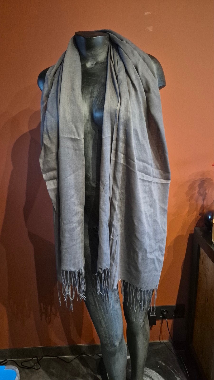 Kasjmier Sjaal - Grijs, Kleding | Dames, Maat 46/48 (XL) of groter, Nieuw, Ophalen of Verzenden, Cashmere