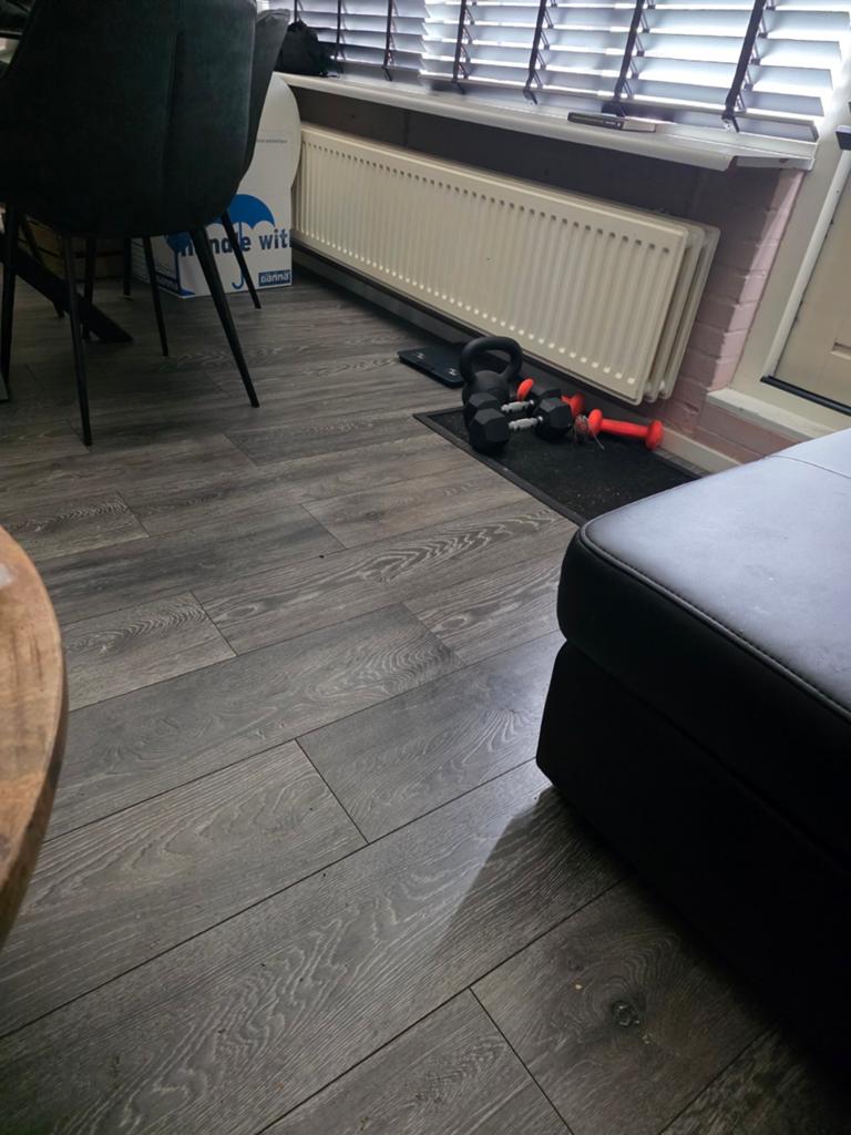 Laminaat Krono Bedrock Grey izgs 70m2., Ophalen, Zo goed als nieuw, Grijs, 50 tot 75 m²
