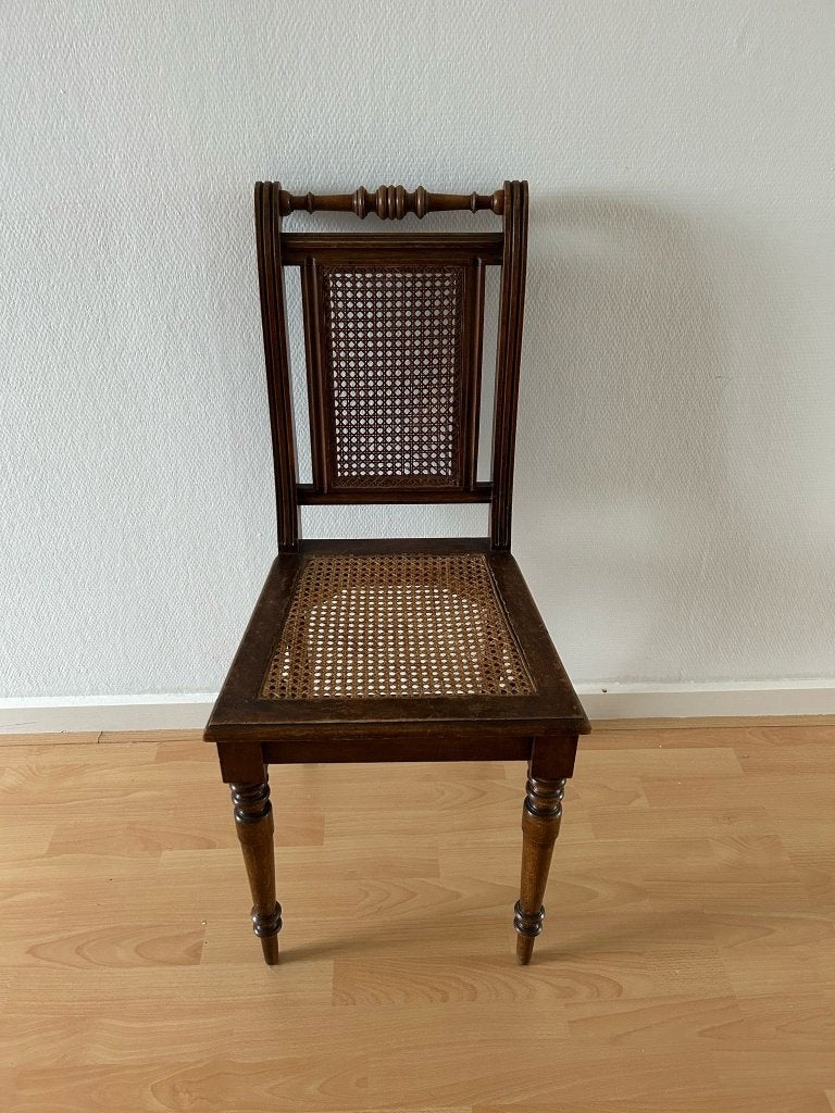Antieke houten stoelen met rotan zitting, Antiek en Kunst, Ophalen