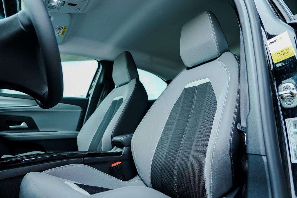 Opel Mokka-e Edition 50 kWh / Warmtepomp / Adaptive Cruise /, Auto's, Parkeersensor, Gebruikt, Mokka-e, 338 km