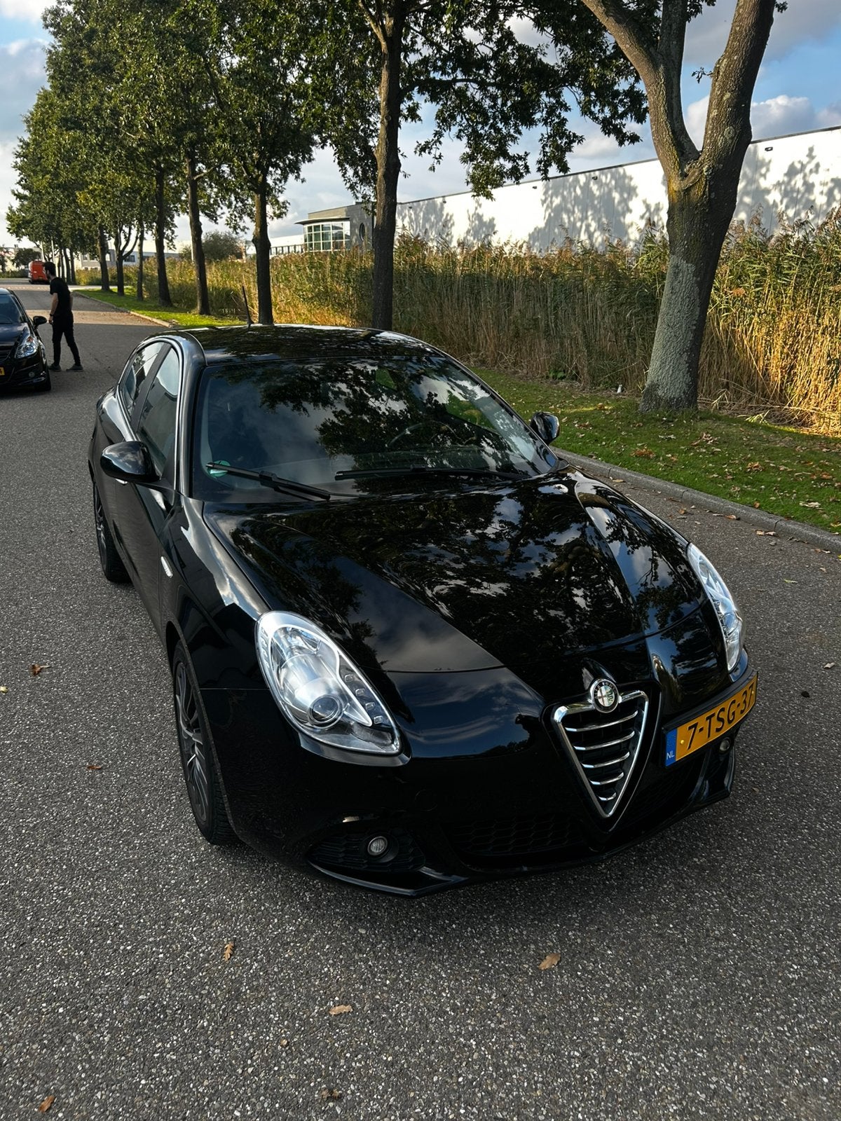 Alfa Romeo Giulietta  1.4  Turbo Multiair 170 pk Dealer ond, Dealer onderhouden, Zwart, Handgeschakeld, Particulier
