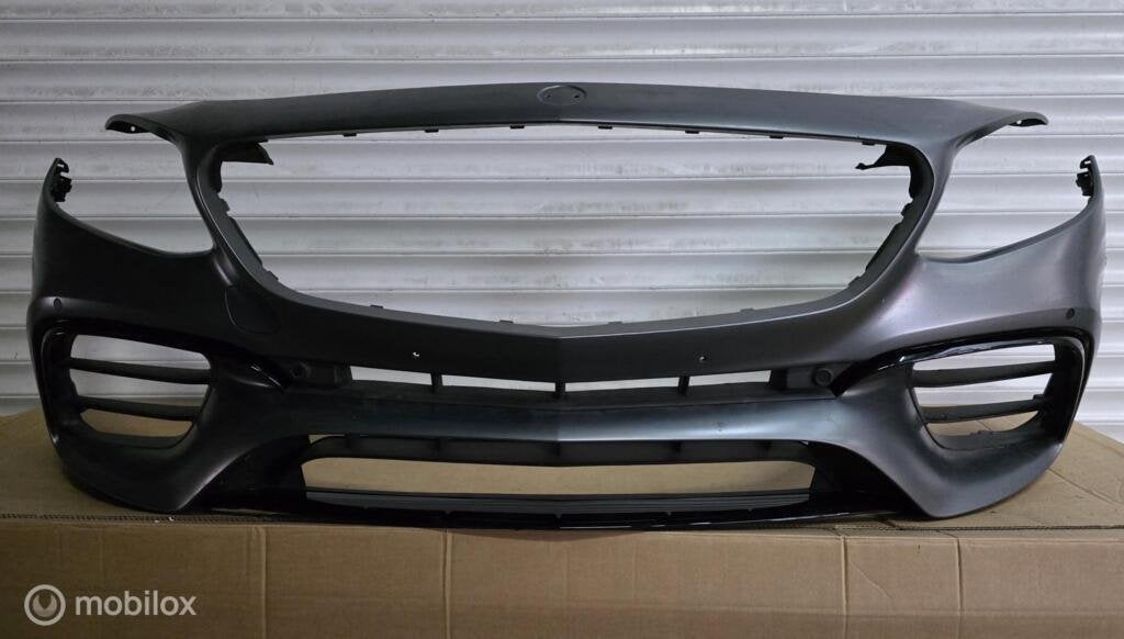 Mercedes E63 amg voorbumper W213 S213, Gebruikt, Voor, Ophalen of Verzenden, Bumper