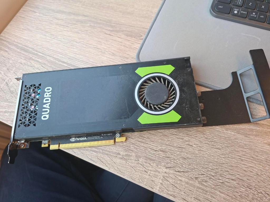 2x NVIDIA Quadro P4000 8GB 1x M4000, Computers en Software, PCI-Express 3, Gebruikt, DisplayPort, Ophalen of Verzenden