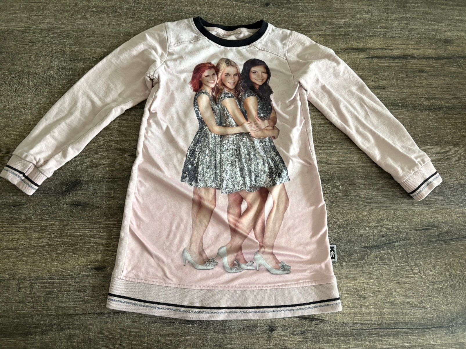 K3 pyjama jurk ca 116 —> zie afmetingen, Ophalen of Verzenden, Gebruikt, Meisje, Jurk of Rok