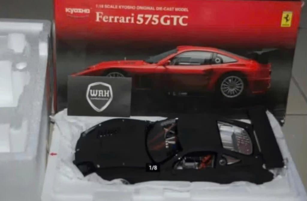 FERRARI 575 GTC 2004 matt-black Kyosho diecast 1:18 WRH, Hobby en Vrije tijd, Modelauto's | 1:18, Zo goed als nieuw, Auto, Kyosho