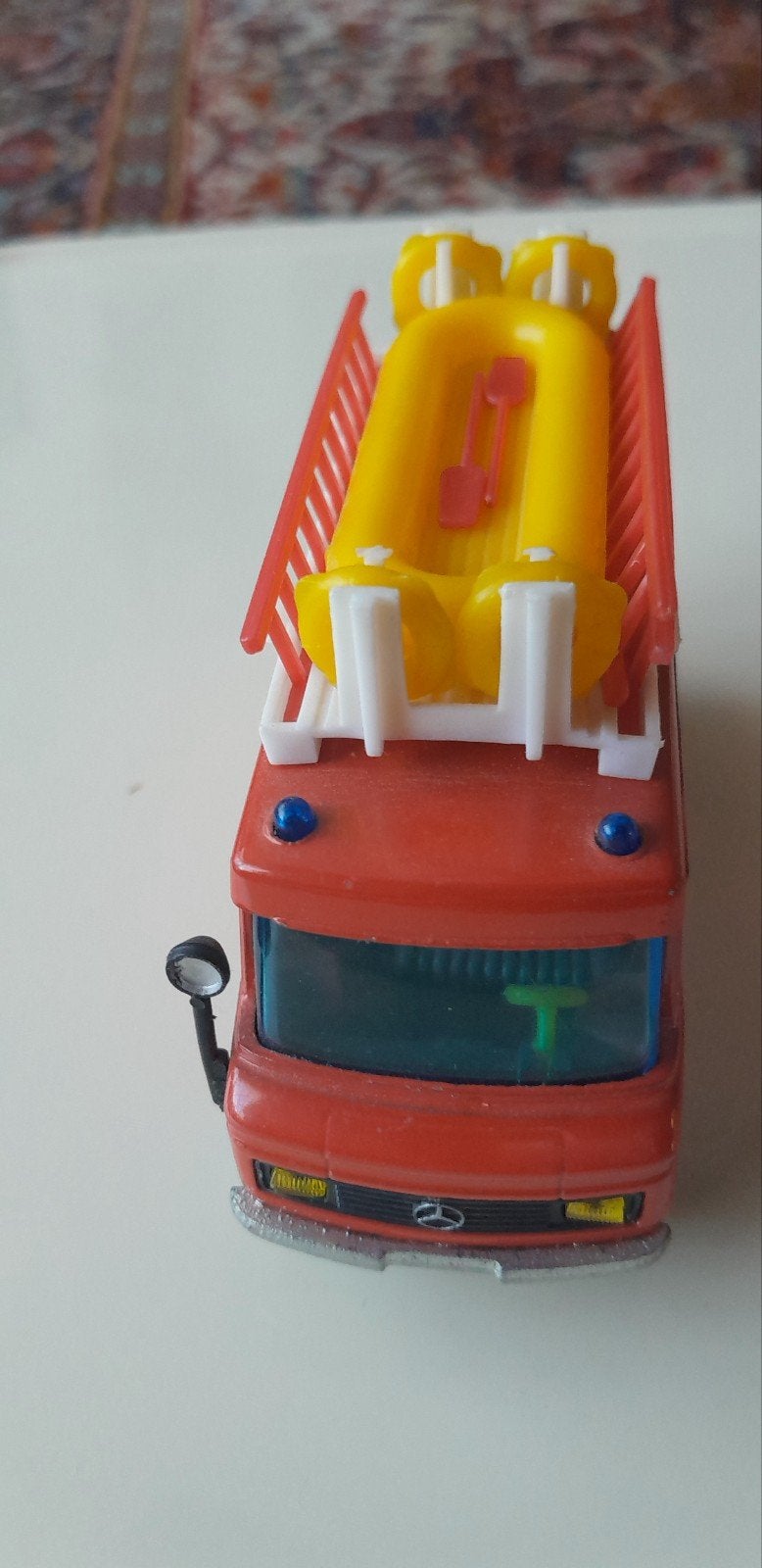 Siku Mercedes reddingswagen, Ophalen of Verzenden