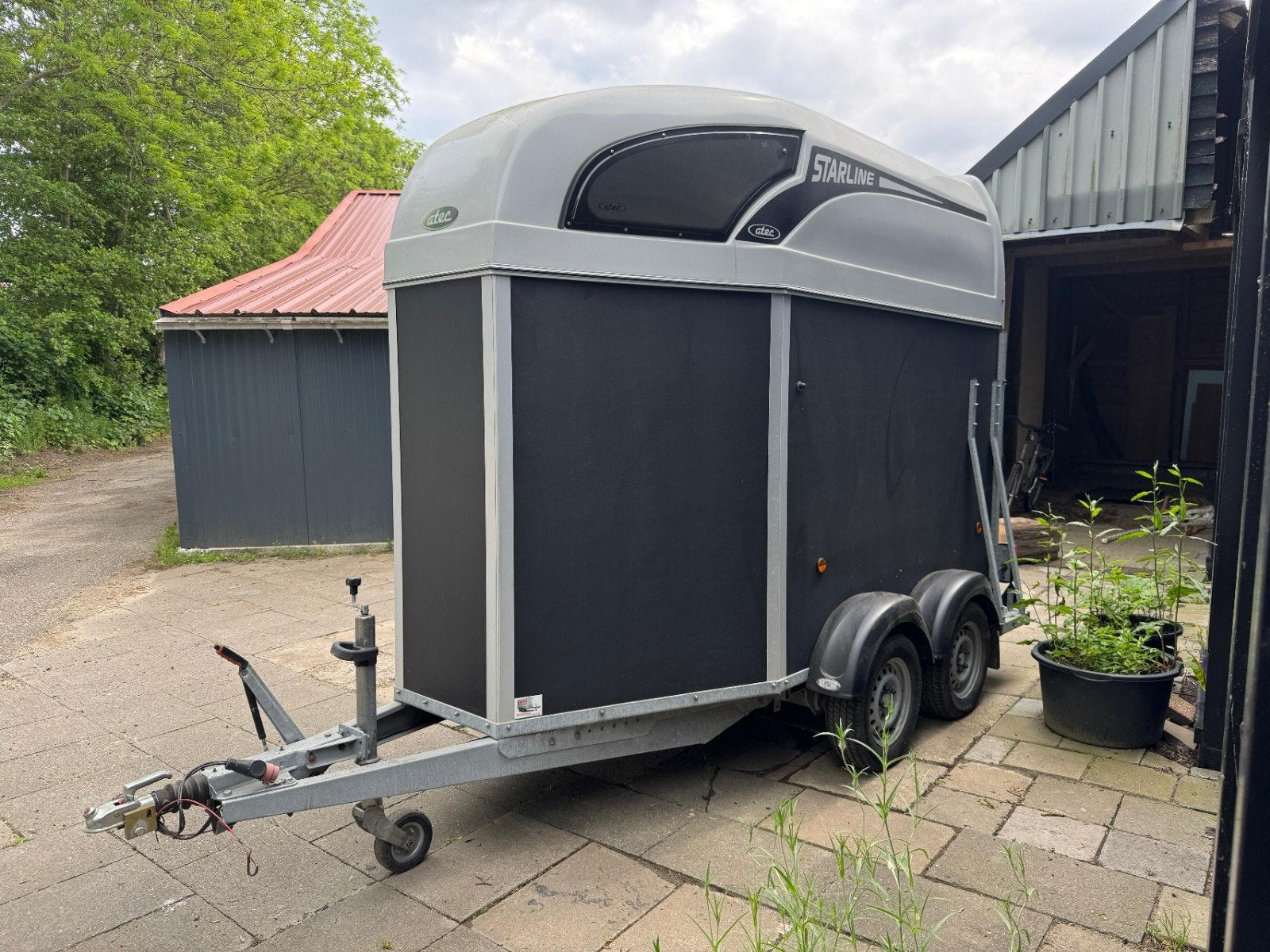 zeer nette atec trailer, Ophalen, Gebruikt, Hout, 1½-paards trailer