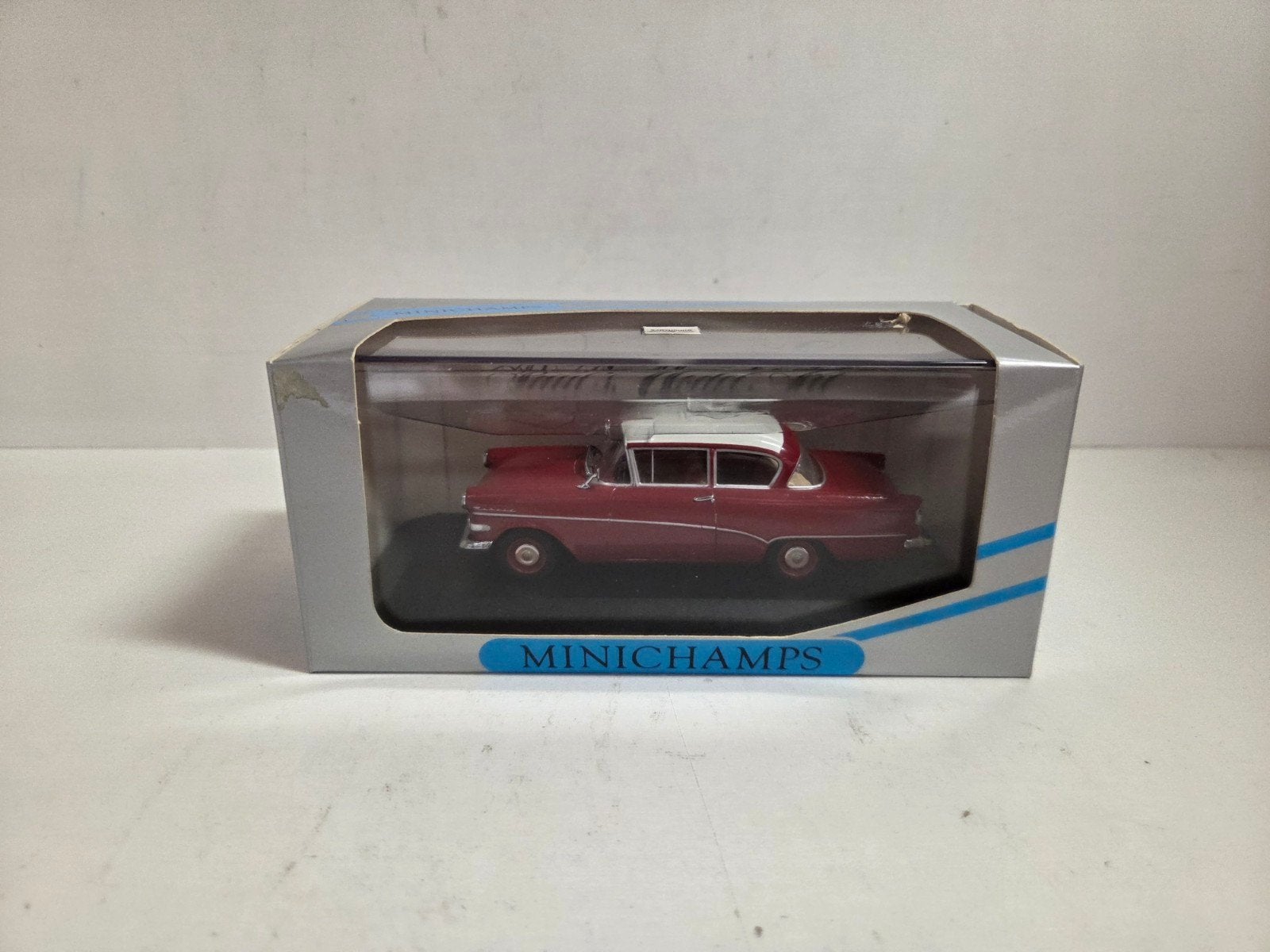 Minichamps Opel Rekord P1 2 deurs Limousine 1:43, Auto, ., Ophalen of Verzenden, Zo goed als nieuw