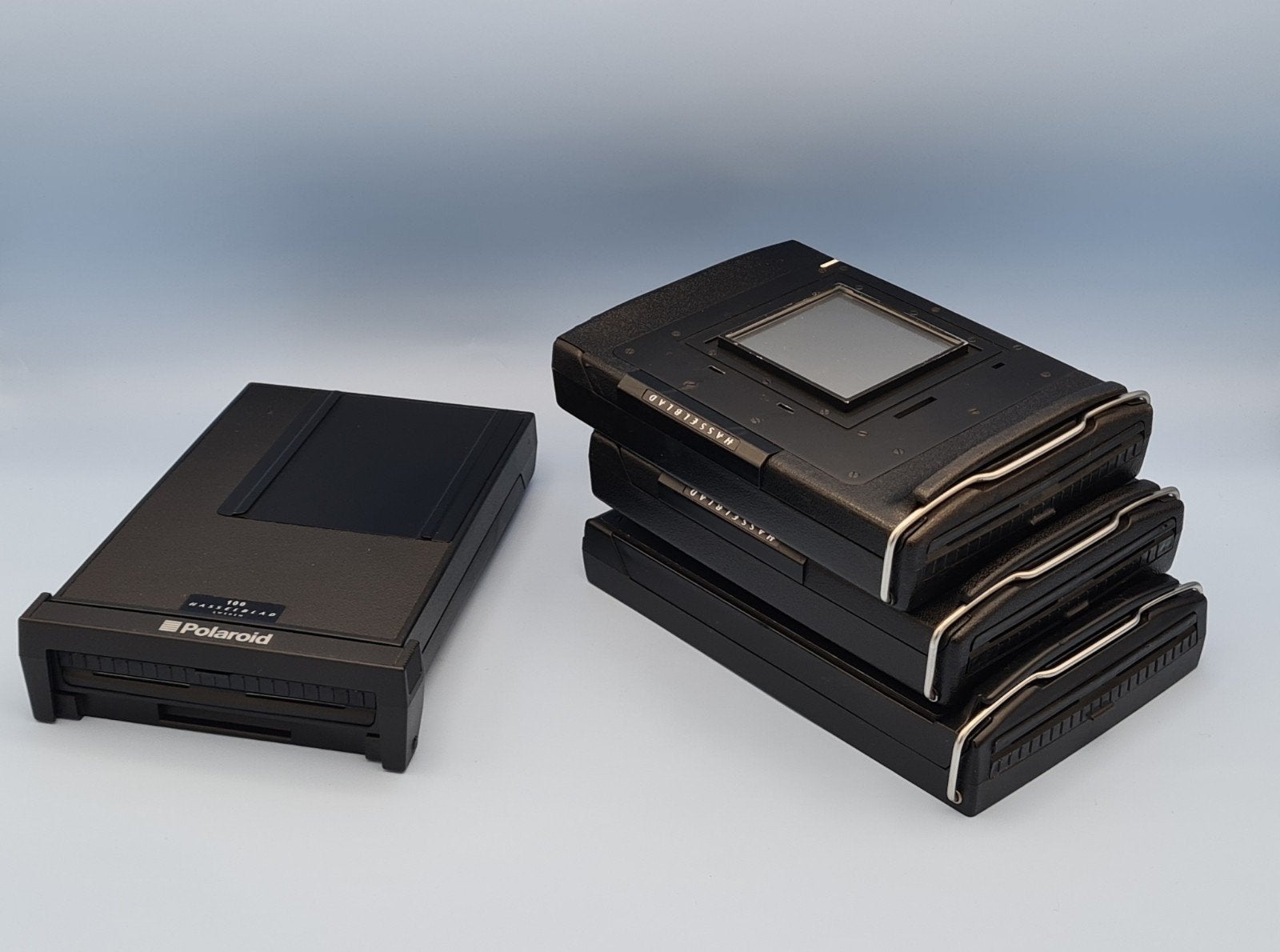 Hasselblad Polaroid magazines, Ophalen of Verzenden, Hasselblad, Customersupport@hasselblad.com, Utvecklingsgatan 2, 417 56 Göteborg, Zweden