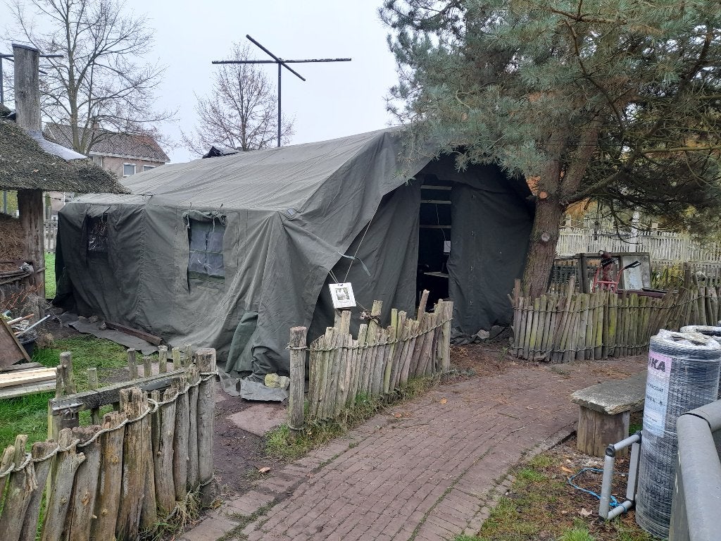 oude legertent tent, Caravans en Kamperen, Tenten, Ophalen, Gebruikt, Tot en met 6