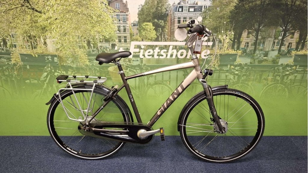 Fietshokje Raaks:  Giant Futuro Herenfiets 53cm, Fietsen en Brommers, Niet ingevuld, Niet ingevuld, Ophalen of Verzenden, Zo goed als nieuw