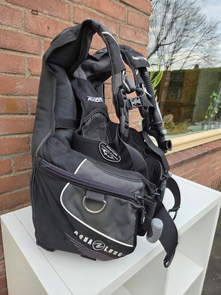 Aqua Lung Axiom Trimvest - Maat SM, Watersport en Boten, Duiken, Ophalen of Verzenden, Zo goed als nieuw, Trimvest of Wing