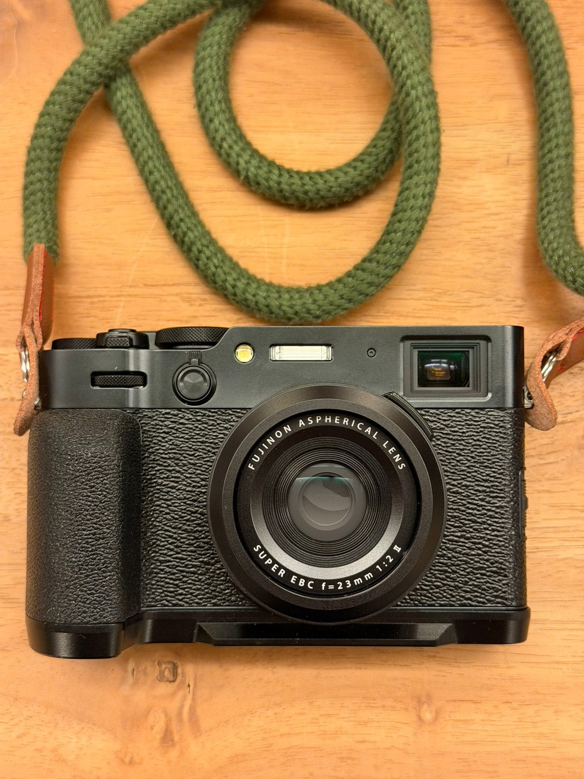 Fuji X100VI, Ophalen, Zo goed als nieuw, Geen optische zoom