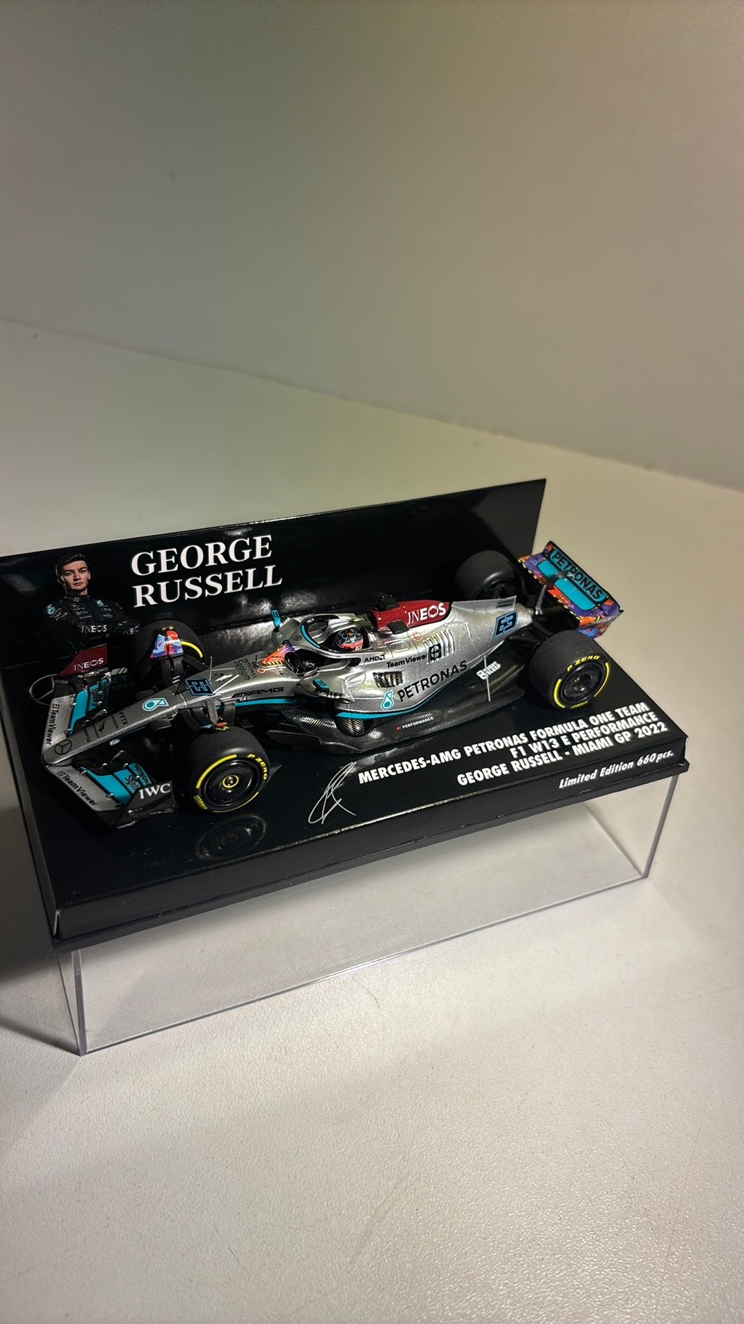 F1 mercedes w13 E G.Russel miami 2022 minichamps 1.43, Hobby en Vrije tijd, Auto, Ophalen of Verzenden, MiniChamps, A