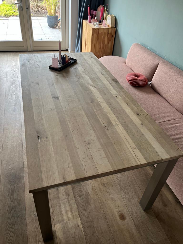 Eikenhouten eettafel met metalen poten, Ophalen, Gebruikt, 100 tot 150 cm, Eikenhout