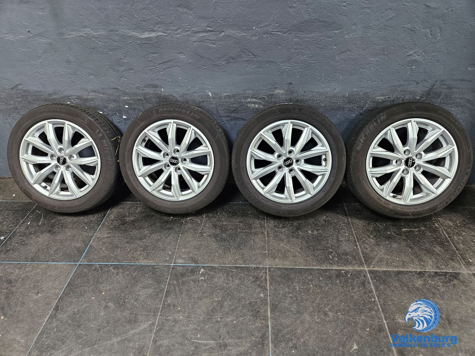 Originele VAG VW Golf Caddy Audi A3 Leon 17 inch velgen 5x11, Auto-onderdelen, Banden en Velgen, Gebruikt, -, -, Banden en Velgen