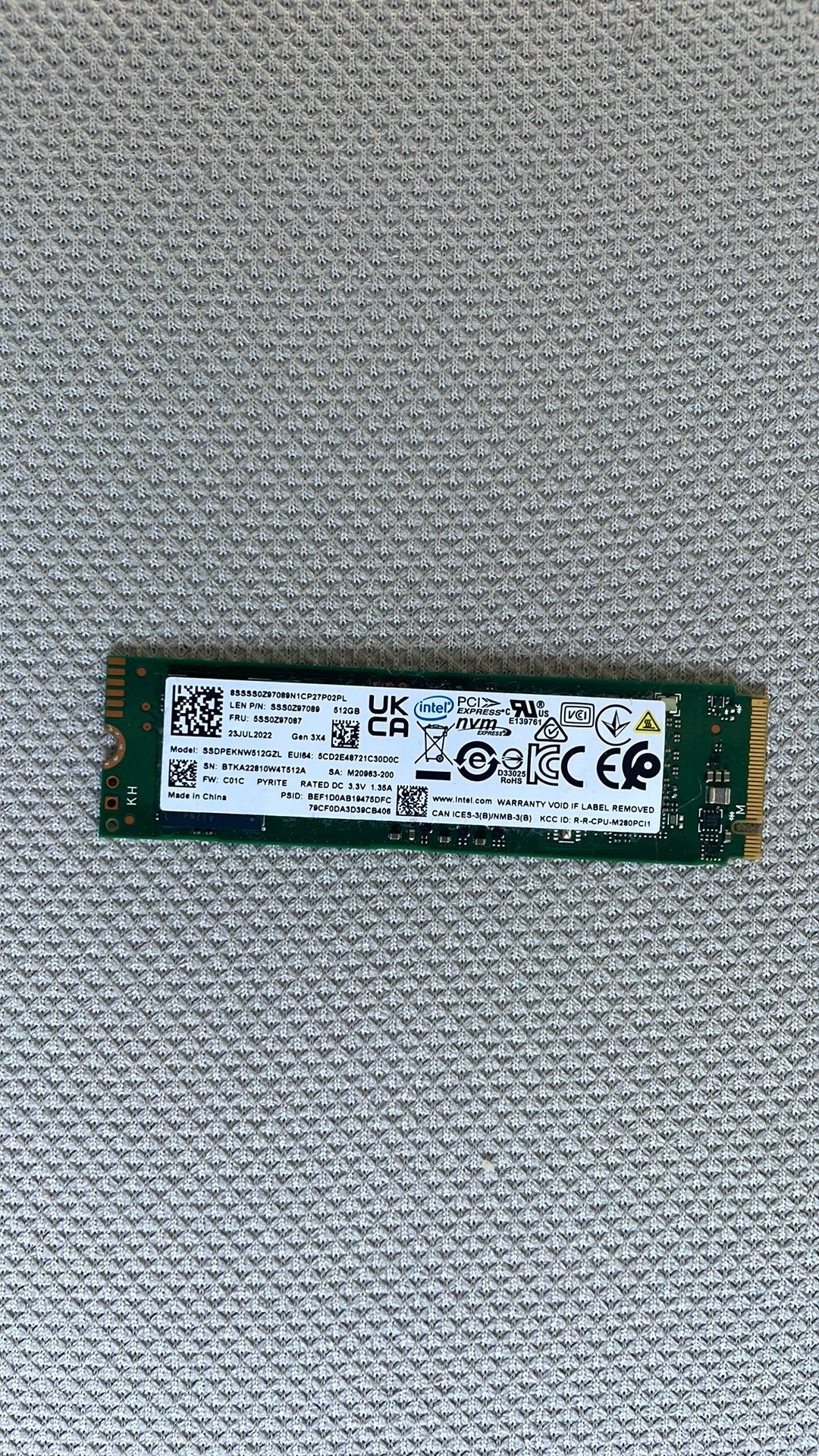 Ssd kaart 512gb van intel, Computers en Software, Harde schijven, Ophalen, Zo goed als nieuw, Laptop