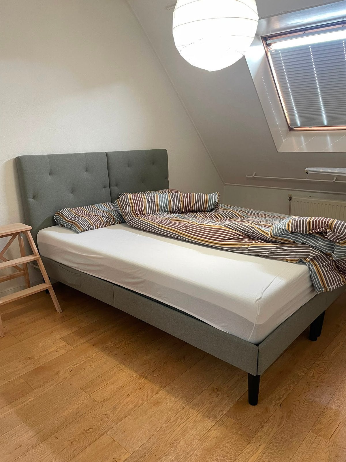 Emma bed, Ophalen, Zo goed als nieuw, Tweepersoons