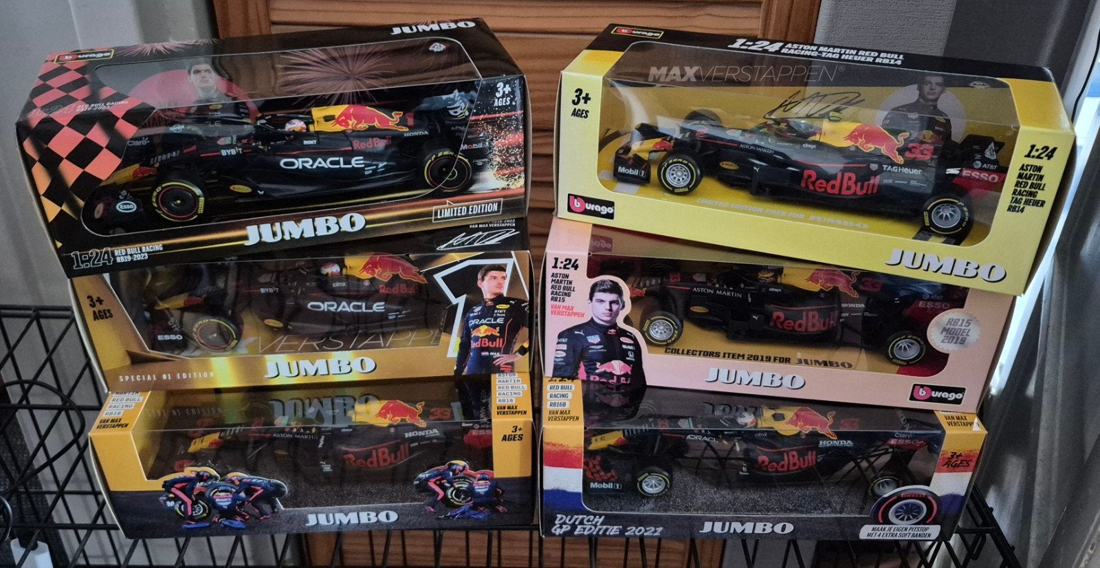 Set Max Verstappen Jumbo F1 Auto's 1:24 (Bburago), Ophalen, Zo goed als nieuw, Auto, Bburago