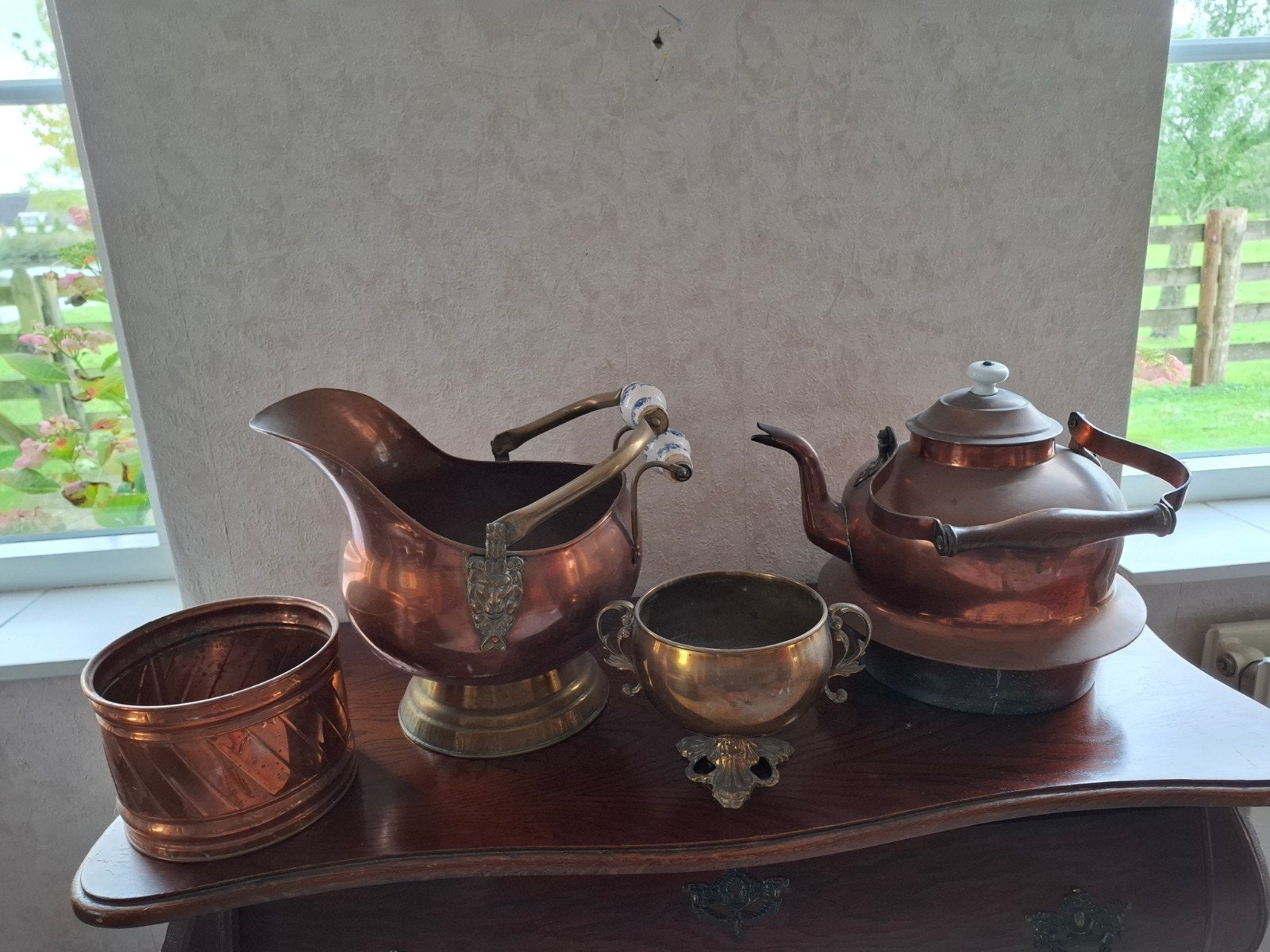 koperen plantenpotten en ketel, Ophalen, Koper
