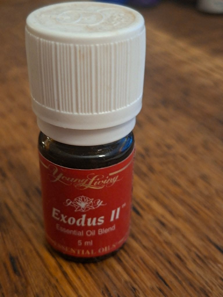 Exodus II olie melange 5ml - Young Living, Sport en Fitness, Gezondheidsproducten en Wellness, Nieuw, Aroma, Ophalen of Verzenden