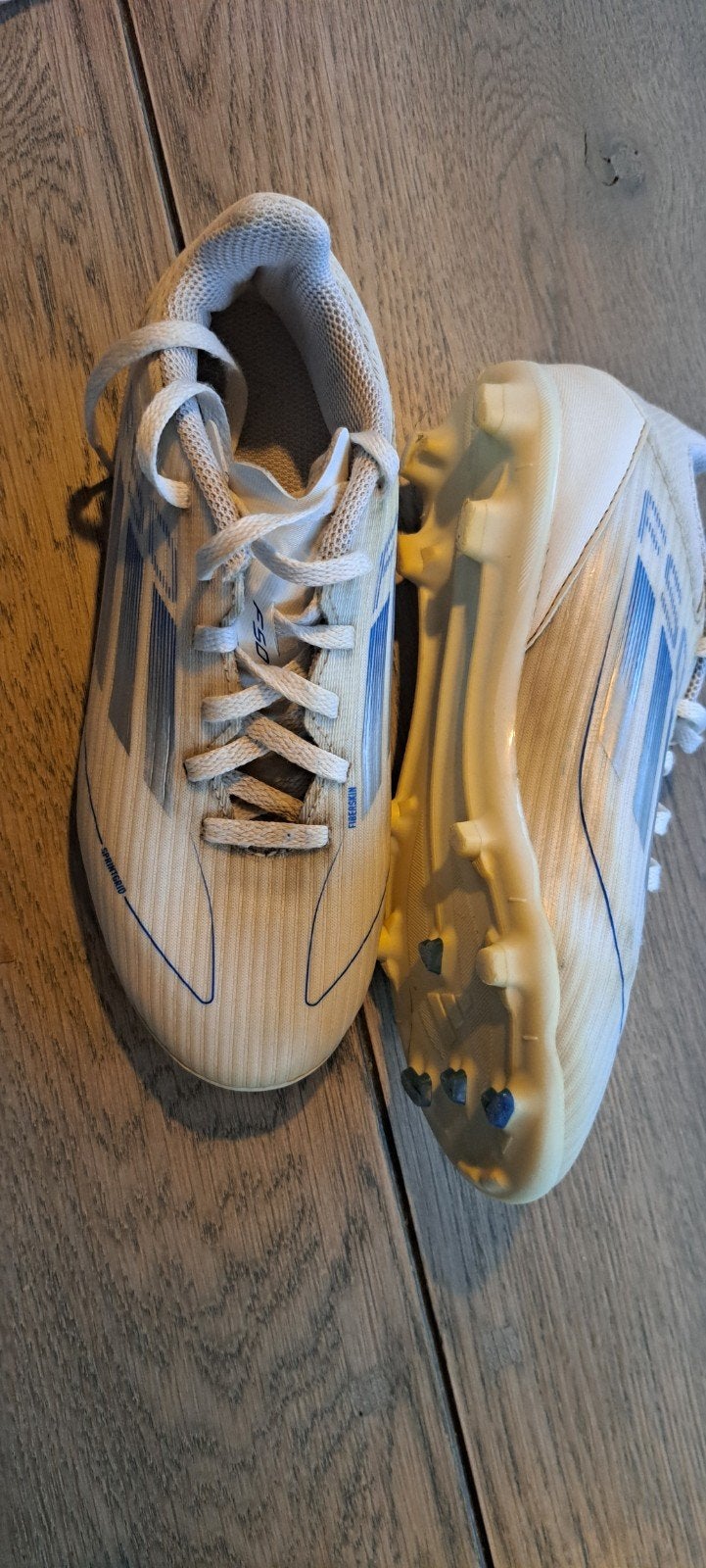 Adidas FSO voetbal schoenen mt 34, Ophalen, Adidas, Zo goed als nieuw, Jongen of Meisje