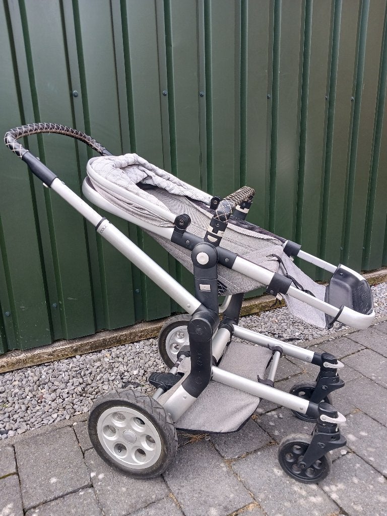 Joolz 3day kinderwagen, Gebruikt, Verstelbare duwstang, Ophalen, Kinderwagen