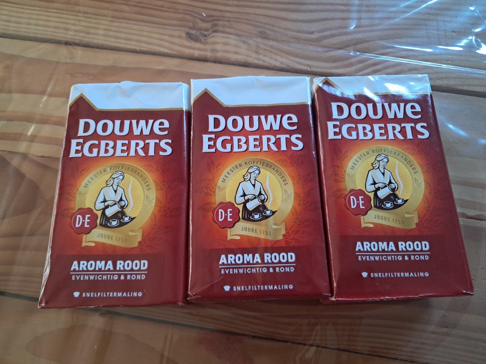 3x DE koffie 250 gr, Ophalen of Verzenden