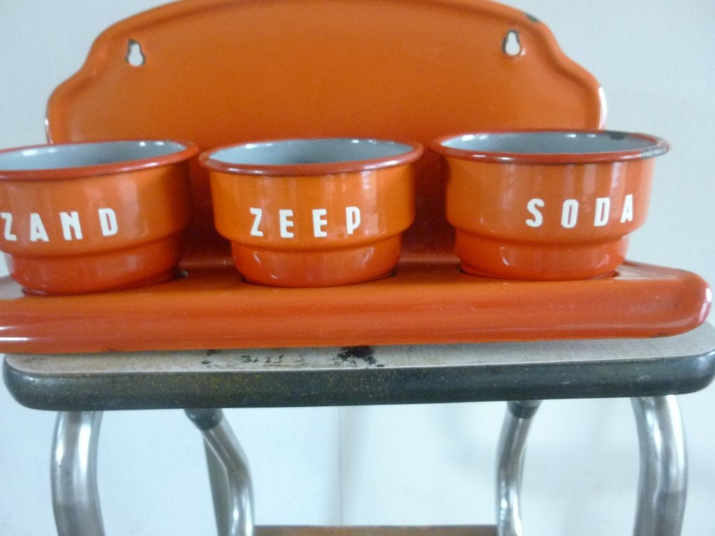 zand zeep soda en bijpassende emaile broodtrommel, Ophalen