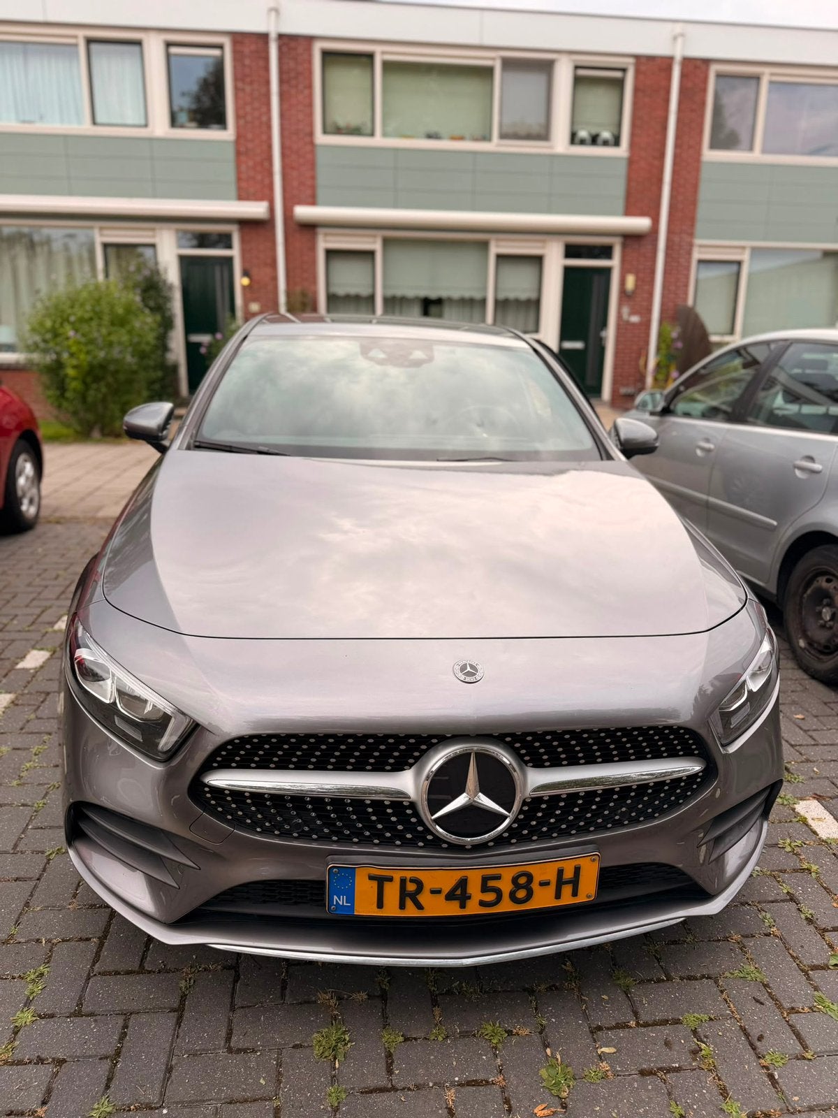 Mercedes-Benz A-Klasse A 200 163pk 7G-DCT 2018 Grijs, Auto's, Mercedes-Benz, 15 km/l, Zwart, 4 cilinders, Leder en Stof