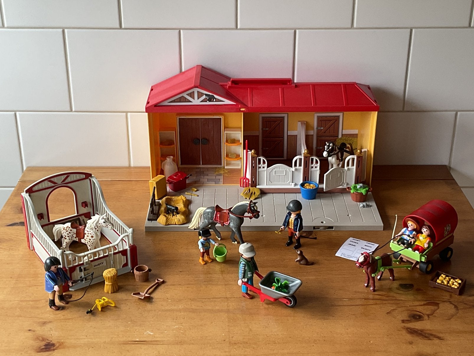 PLAYMOBIL UITGEBREIDE MEENEEM PAARDENSTAL 🐎 🐎 SUPERSET !!, Ophalen of Verzenden, Gebruikt