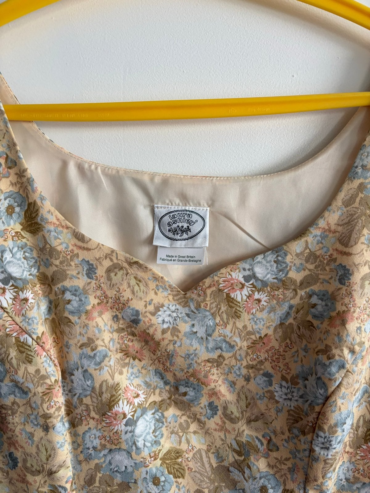 Laura Ashley Jurk - Bloemenprint - Perfecte Staat, Kleding | Dames, Jurken, Maat 38/40 (M), Overige kleuren, Verzenden, Zo goed als nieuw