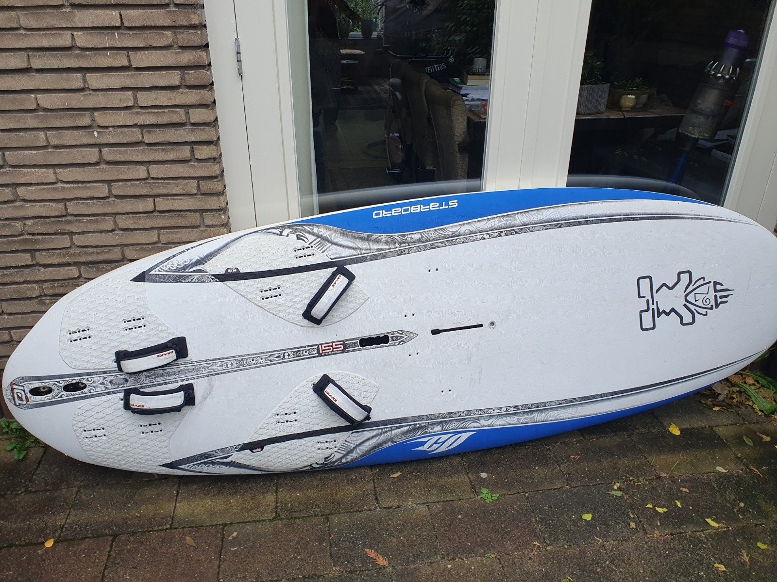 Starboard Windsurfplank - in zeer goede staat, Ophalen, Met voetbanden, Minder dan 250 cm, Zo goed als nieuw