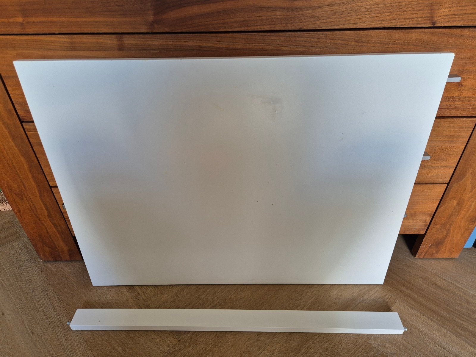 Werkblad/bureaublad voor Nisse String kast (78x58 cm), Ophalen, Gebruikt, Spaanplaat of MDF, Overige merken