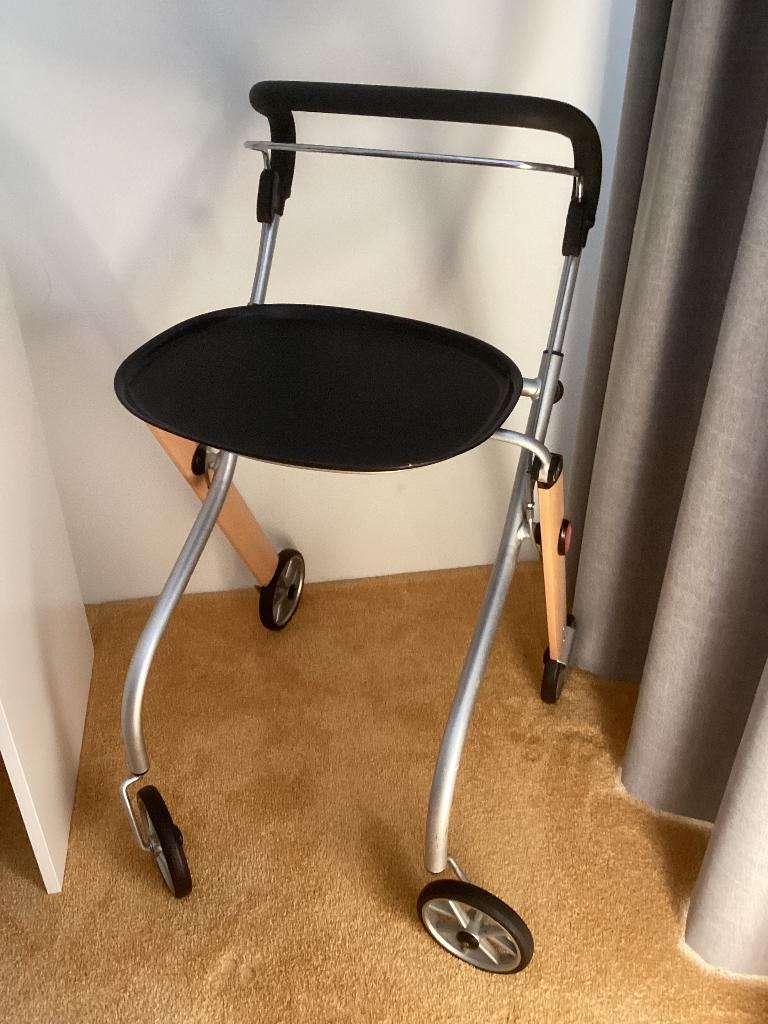 Rollator, Ophalen, Opvouwbaar, Gebruikt