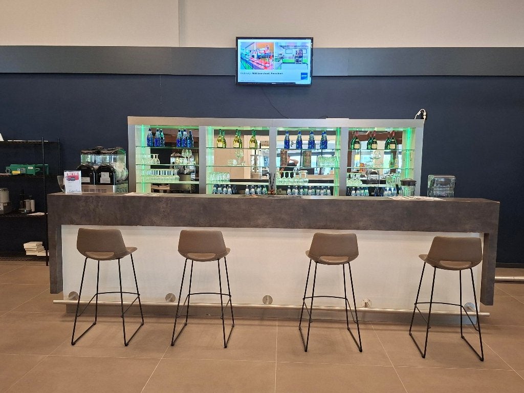 Horeca bar (SHOWROOMMODEL), Ophalen, Nieuw zonder verpakking, Barinrichting