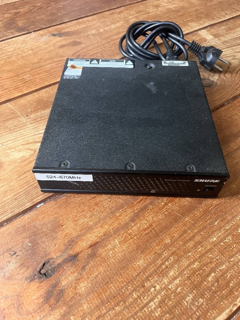Shure PA760 Antenna Combiner voor 4 kanalen (PSM600), Muziek en Instrumenten, Ophalen of Verzenden, Gebruikt, Overige typen, Draadloos